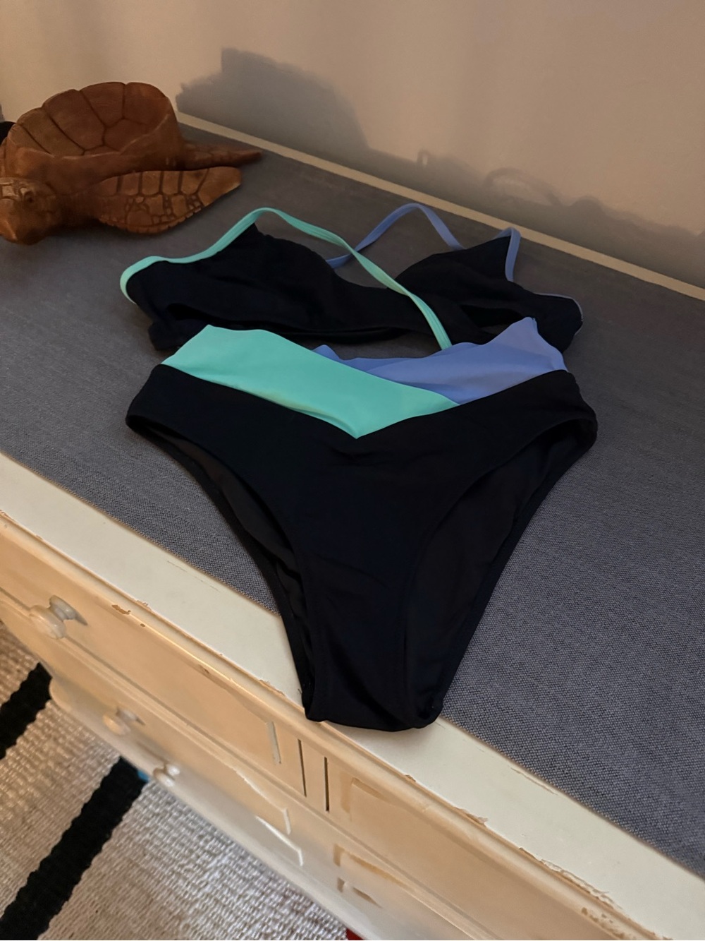 PINK Victoria's Secret black colorblock bikini set V-crossover high-waist bottom